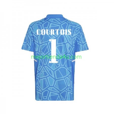 Streetstyle geïnspireerd op 'The White Lotus